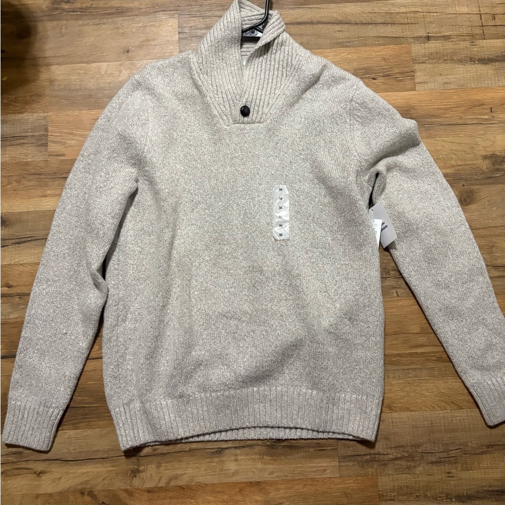 Old Navy Men's Cream Knit Sweater NWT